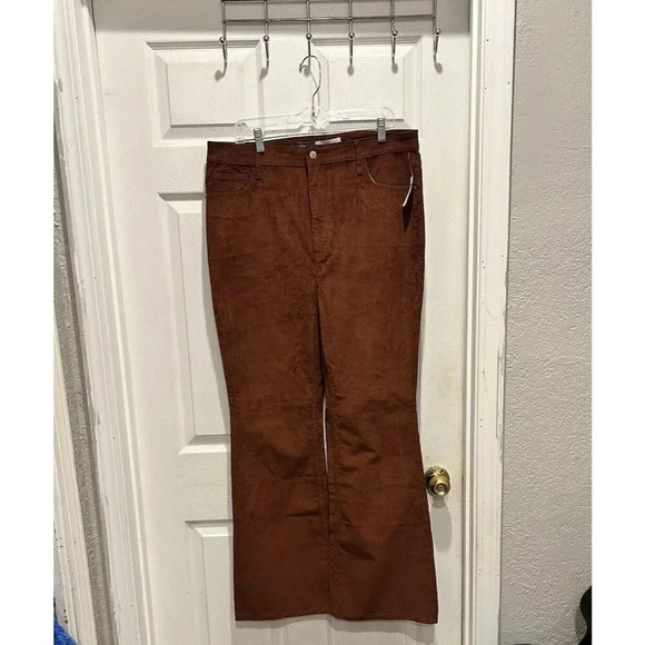 Old Navy Jeans Womens 16 Brown Corduroy Higher High Rise Flare NWT - Picture 1 of 7